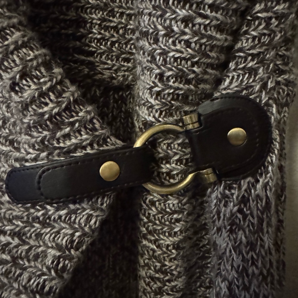 Cache Cardigan - Picture 7 of 10